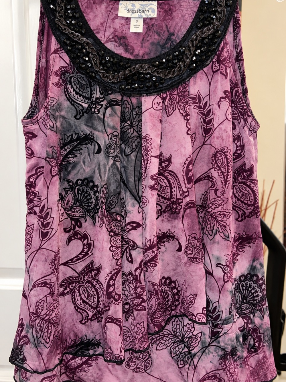 dressbarn Purple Paisley Sequined Scoop Tank